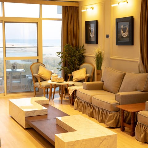 Living room, Sea view