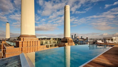 Pool view, Swimming pool