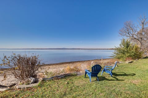 Alburgh Winter Escape on Lake Champlain! House in Alburg