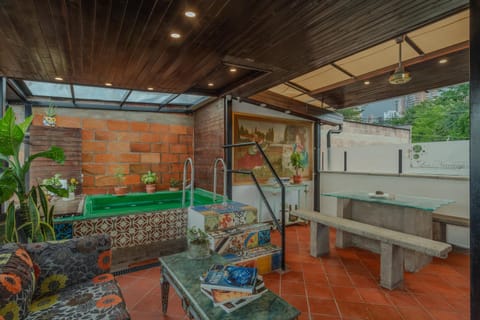 Balcony/Terrace, Swimming pool