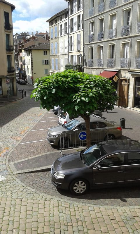 LE SULTAN DU THERON 1er Etage Apartment in Auvergne-Rhône-Alpes