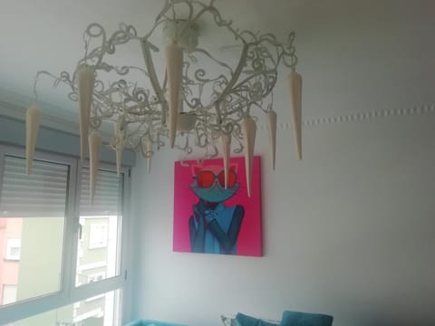 Céntrico y amplio piso con plaza parking Apartment in Cangas