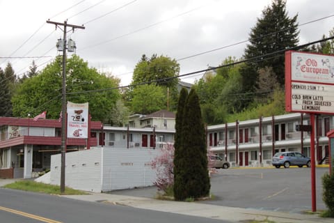 American Travel Inn Hotel in Pullman