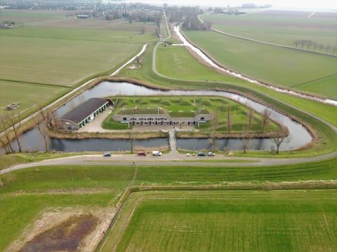 Bed & Breakfast Fort Bakkerskil Bed and Breakfast in South Holland (province)