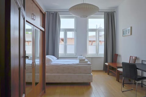 Bed, Photo of the whole room, Bedroom, wardrobe