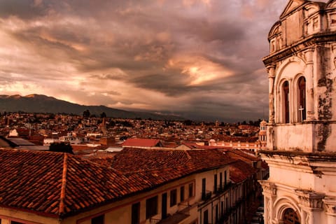 View (from property/room), Balcony/Terrace, City view, Street view, Sunset