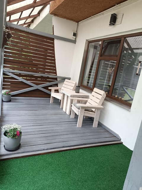 Mazurski domek letniskowy nad jeziorem Gołdap House in Kaliningrad Oblast, Russia