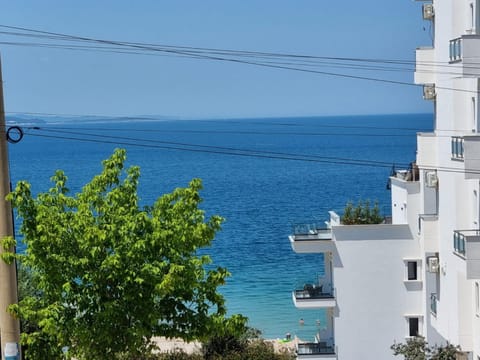 River view, Sea view