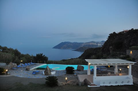 Pool view, Sea view
