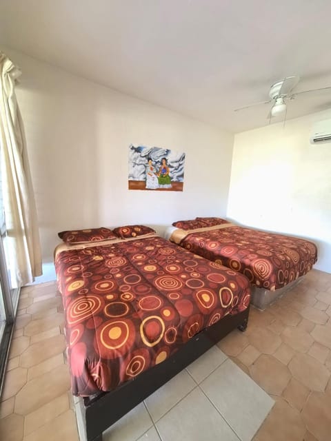 Bahía 50's Apartment in Acapulco