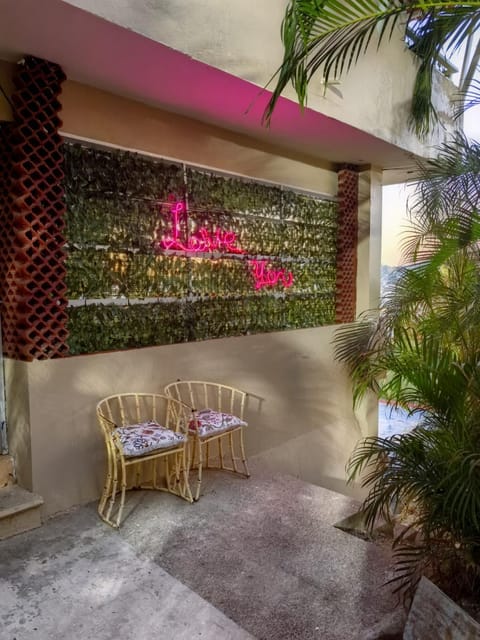 Bahía 50's Apartment in Acapulco