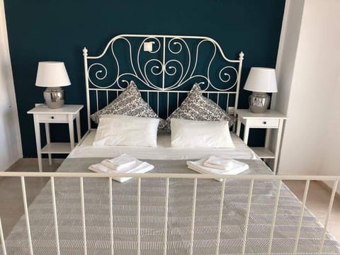 Town House - Ocean View House in Nikiti