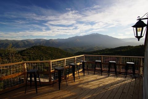 Patio, Natural landscape, View (from property/room), Balcony/Terrace, Balcony/Terrace, Mountain view