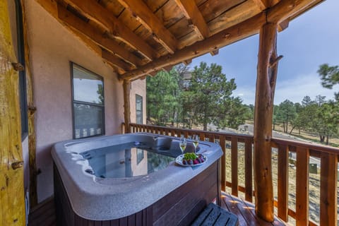 Natural landscape, Garden, Hot Tub, Balcony/Terrace