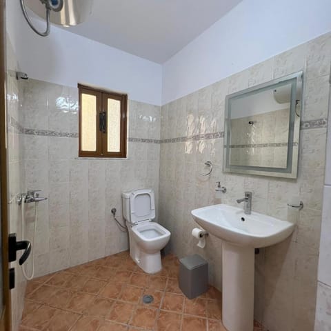 Villa Mirjan House in Sarandë