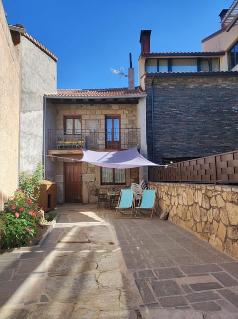 Property building, Patio