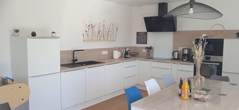 maison de la plage des Amiets House in Cléder