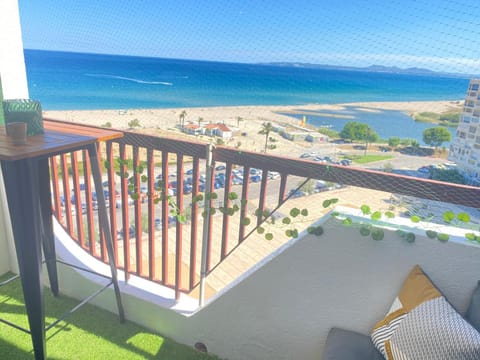 Balcony/Terrace, Beach, Sea view