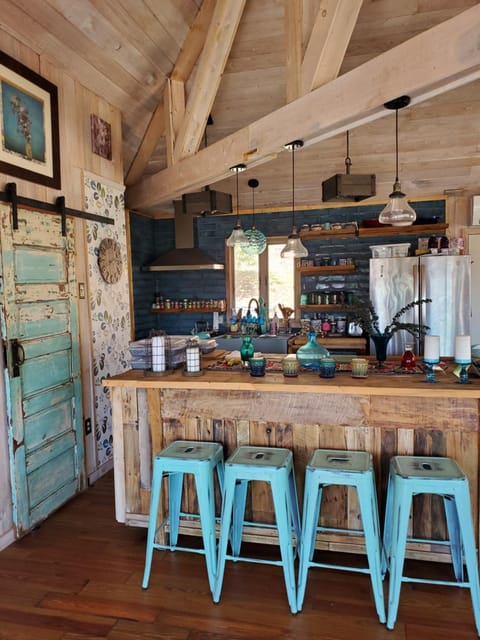 Treehouse Cathedral in Blue Ridge Mountains, NC House in Burnsville