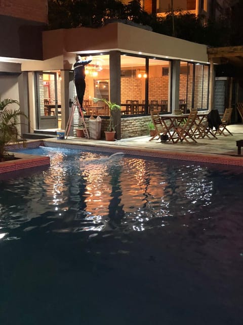 Swimming pool