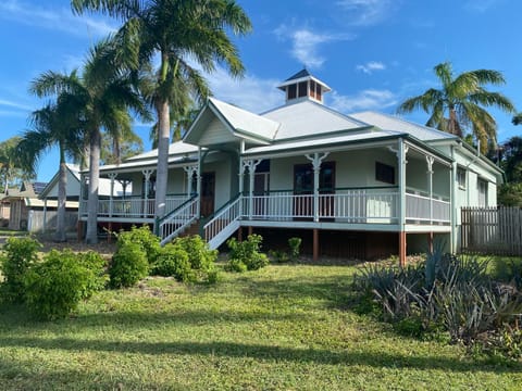 Property building, Garden