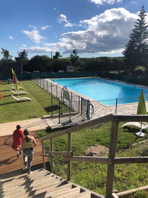 Swimming pool, Swimming pool