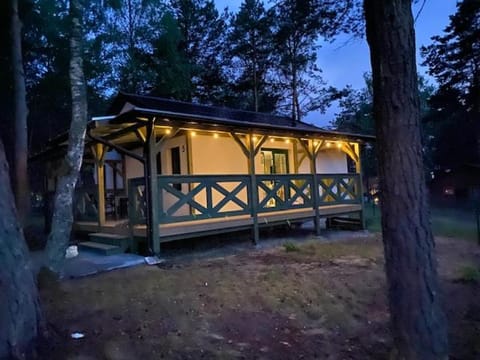 Sosnowy Domek nad jeziorem na Kaszubach Villa in Pomeranian Voivodeship