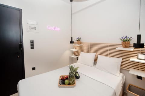 Urban Cosy Minimal Nest Apartment in Euboea