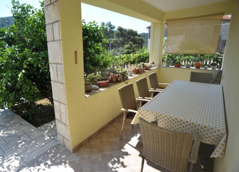 Brna Three-room apartment near the beach-Zen Apartment in Dubrovnik-Neretva County