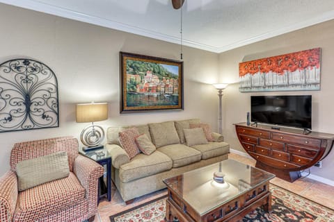 Sunroom and Yard Charming Hot Springs Home! House in Rockwell