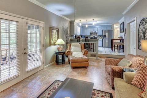 Sunroom and Yard Charming Hot Springs Home! House in Rockwell