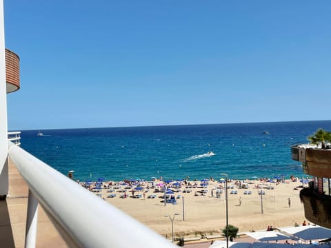 Balcony/Terrace, Beach, Sea view