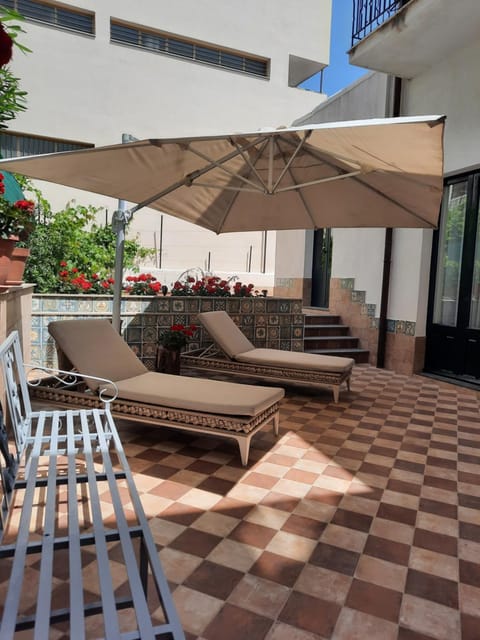 Garden, Balcony/Terrace, sunbed