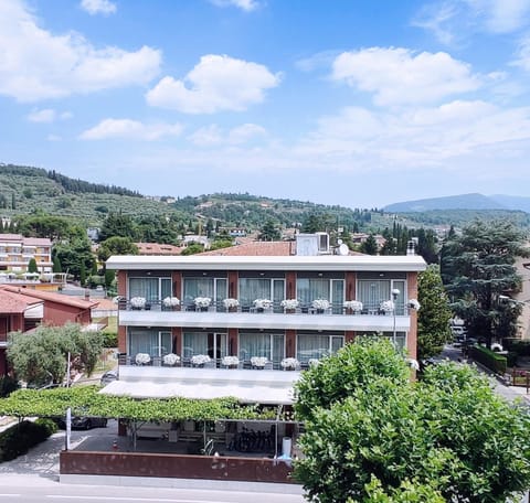 Hotel Benaco Garda ***S Hotel in Garda