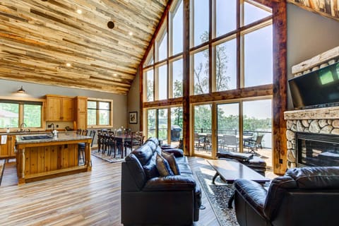 Pequot Lakes Retreat with Beach and Fire Pit! House in Minnesota