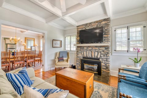 Chapel Side House in Lake Junaluska