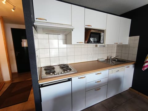 Résidence Plein Soleil - Appartement plein sud avec superbe vue, balcon, parking. MAE-9004 Apartment in Montgenèvre