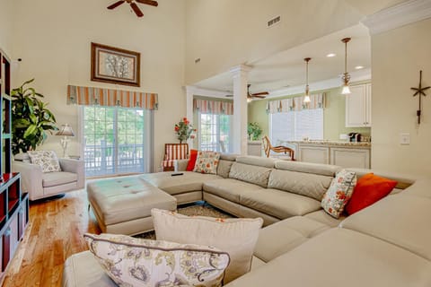 K & K Getaway House in Atlantic Beach