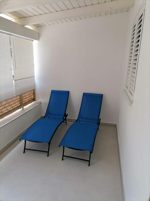 sunbed