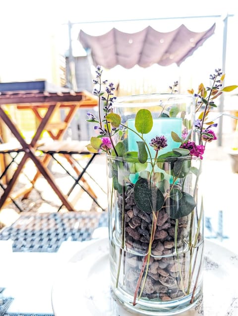 Rural Private Lodge - With Hot Tub - Outdoor Kitchen and Covered Lounge for Two House in Scotland