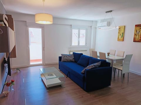 Lounge or bar