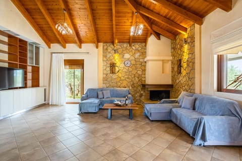 Entheon Olive Villas - Poolside Retreats Villa in Messenia