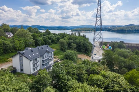 Bird's eye view, Windsurfing, Lake view