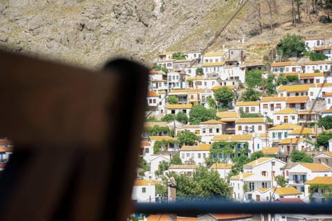 Caviro-traditional Stone House In Chora House in Evros, Greece