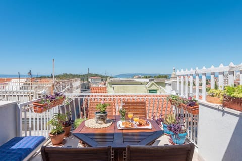 Day, View (from property/room), Balcony/Terrace, Sea view