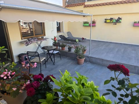 View (from property/room), Balcony/Terrace