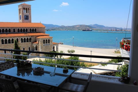 Luxury Sea View Apartment in Volos