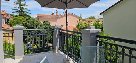 Balcony/Terrace, Balcony/Terrace