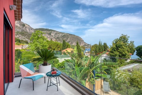 Natural landscape, View (from property/room), Balcony/Terrace, Mountain view, Pool view, Sea view, Swimming pool