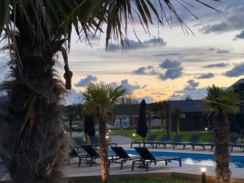 Natural landscape, Garden view, Pool view, Swimming pool, sunbed